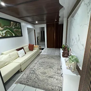 Habitación en casa particular Natural Village #1,2,3 & 5