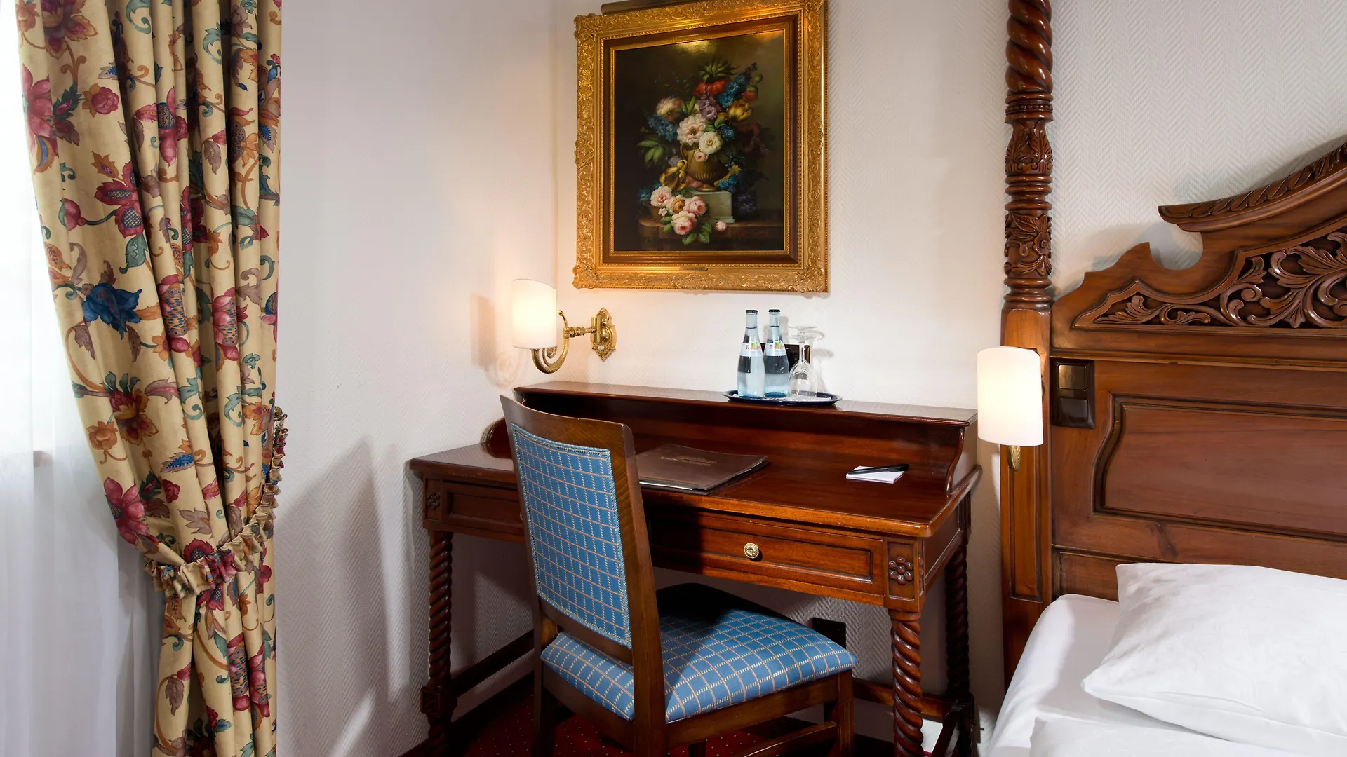 King'S Hotel Center Superior Munich 3*,